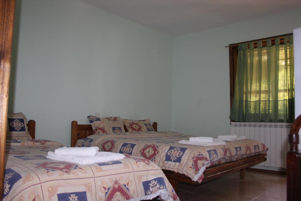 Guest House Chinarite Санданський Номер фото